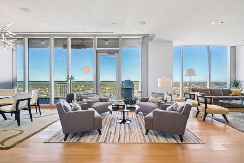 255 Hennepin Avenue Minneapolis MN 55401