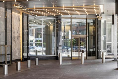 255 Hennepin Avenue Minneapolis MN 55401