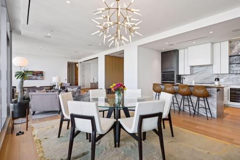 255 Hennepin Avenue Minneapolis MN 55401
