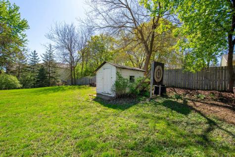 830 Mcknight Road N Maplewood MN 55119