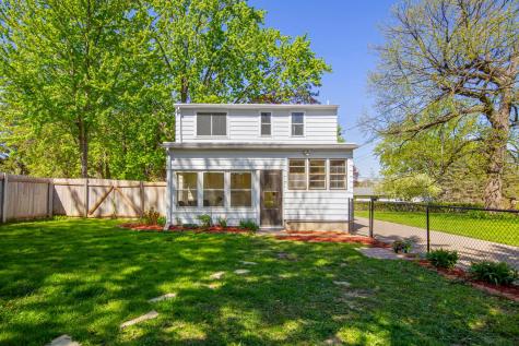 830 Mcknight Road N Maplewood MN 55119