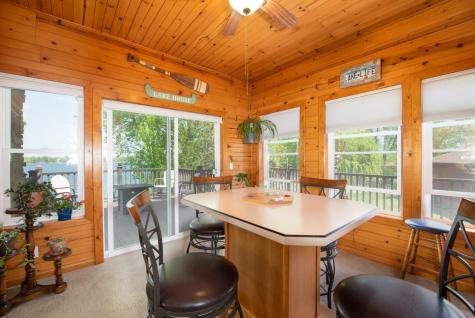 1524 Squirrels Nest Road Kasota MN 56050