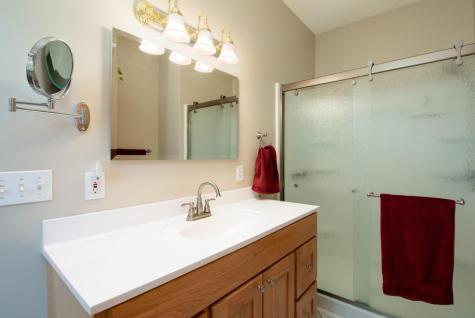 1524 Squirrels Nest Road Kasota MN 56050