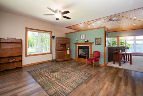 1524 Squirrels Nest Road Kasota MN 56050