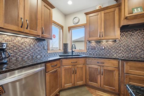711 47th Avenue W West Fargo ND 58078
