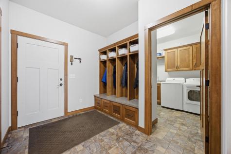 711 47th Avenue W West Fargo ND 58078