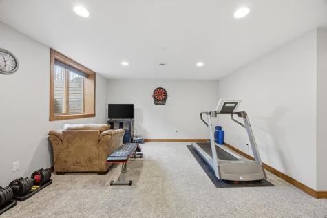 711 47th Avenue W West Fargo ND 58078