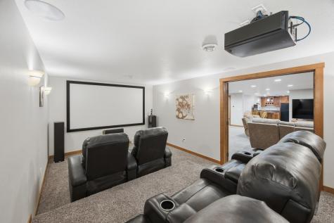711 47th Avenue W West Fargo ND 58078