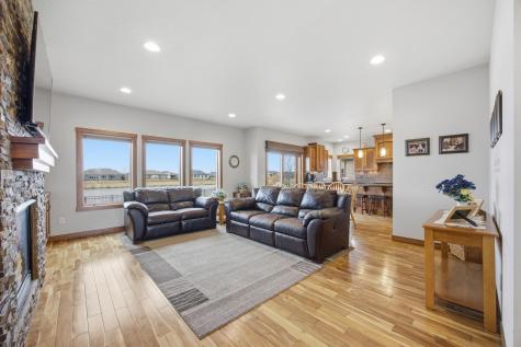 711 47th Avenue W West Fargo ND 58078