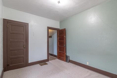 115 N Lexington Avenue Le Center MN 56057
