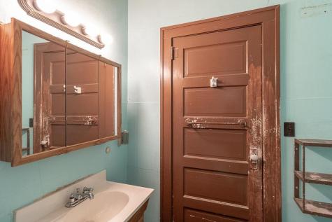 115 N Lexington Avenue Le Center MN 56057