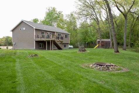 7956 325th Avenue NW Princeton MN 55371