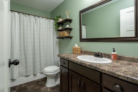 7956 325th Avenue NW Princeton MN 55371