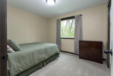 7956 325th Avenue NW Princeton MN 55371