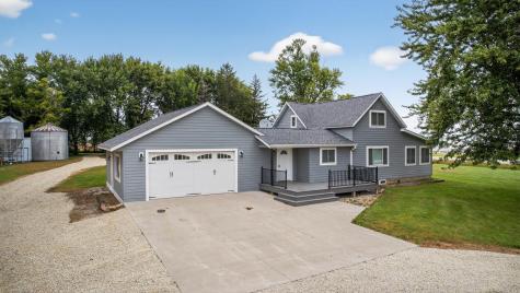 72315 130TH Avenue Blooming Prairie MN 55917