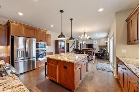 9830 Glacial Valley Alcove Woodbury MN 55129