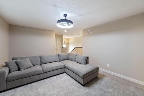 9830 Glacial Valley Alcove Woodbury MN 55129