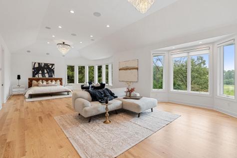 9 Red Forest Way North Oaks MN 55127