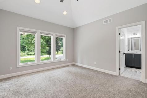 9 Red Forest Way North Oaks MN 55127
