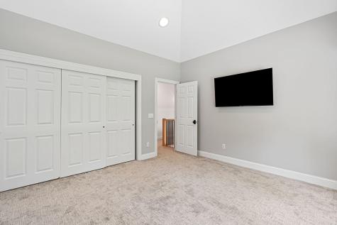 9 Red Forest Way North Oaks MN 55127