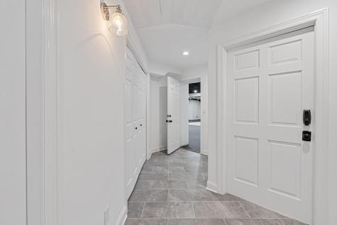 9 Red Forest Way North Oaks MN 55127
