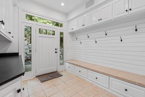 9 Red Forest Way North Oaks MN 55127