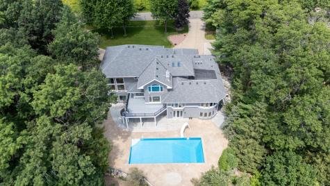 9 Red Forest Way North Oaks MN 55127