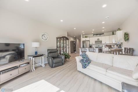 6782 68th Street S Horace ND 58047