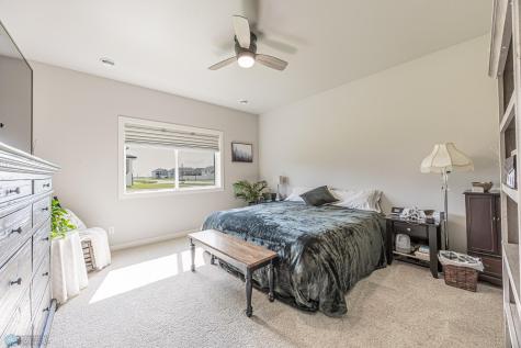 6782 68th Street S Horace ND 58047