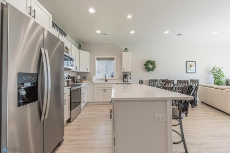 6782 68th Street S Horace ND 58047
