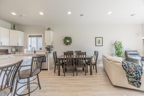 6782 68th Street S Horace ND 58047