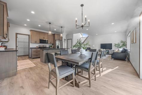 967 61st Avenue W West Fargo ND 58078