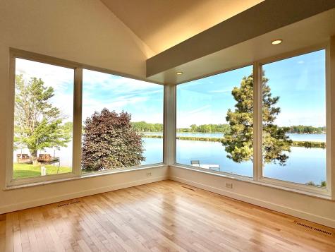 1976 Bay Street Worthington MN 56187