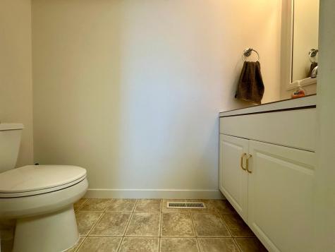 1976 Bay Street Worthington MN 56187
