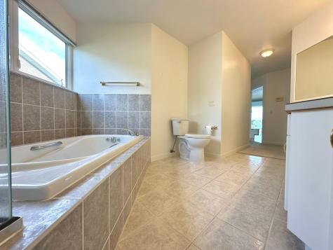 1976 Bay Street Worthington MN 56187