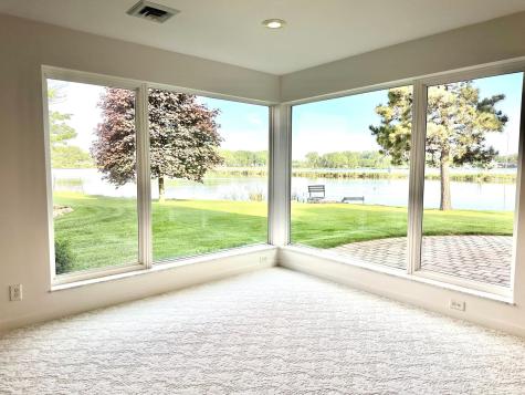 1976 Bay Street Worthington MN 56187