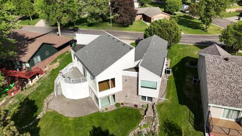 1976 Bay Street Worthington MN 56187