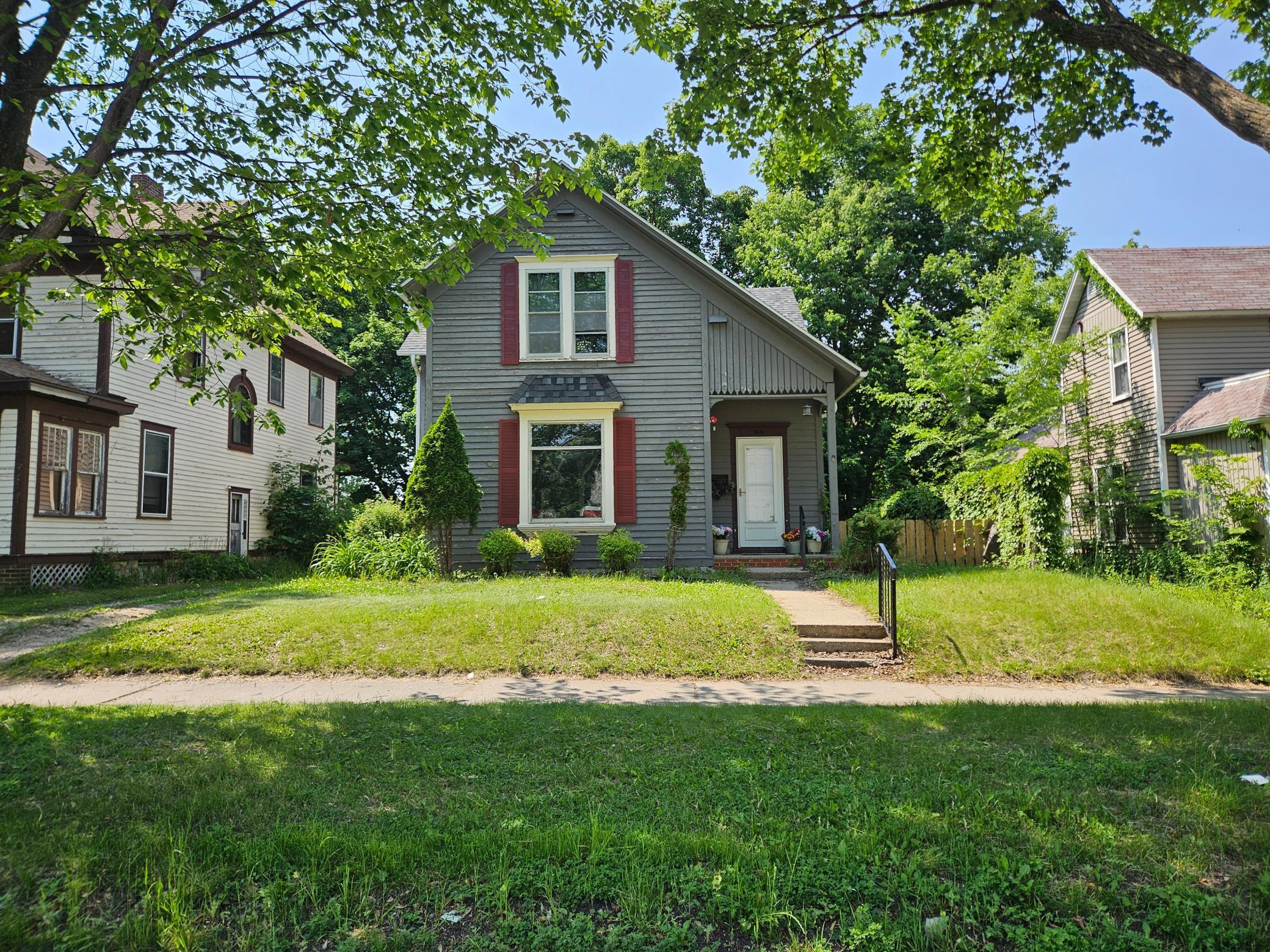 210 S Pearl Street Albert Lea MN 56007