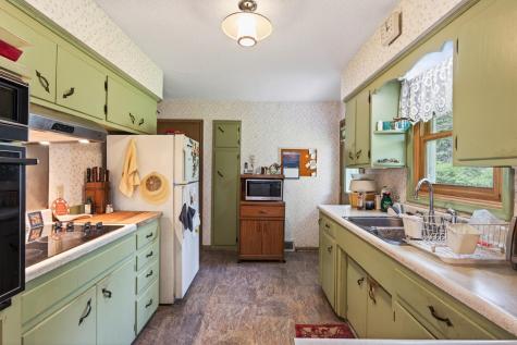 3104 Mildred Drive Roseville MN 55113