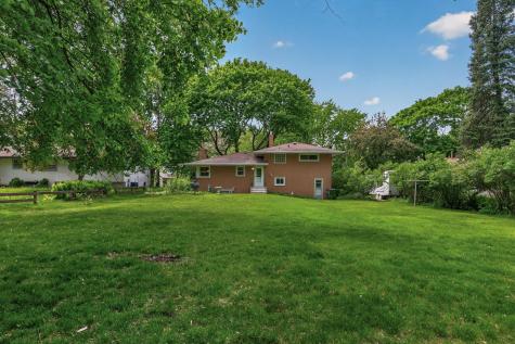 3104 Mildred Drive Roseville MN 55113