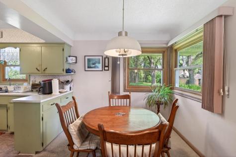 3104 Mildred Drive Roseville MN 55113