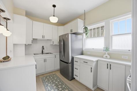 1322 9th Avenue S Fargo ND 58103