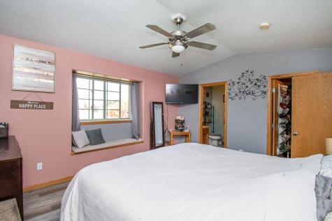 1522 Baywood Drive West Fargo ND 58078