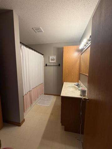 1006 Oak Place West Fargo ND 58078