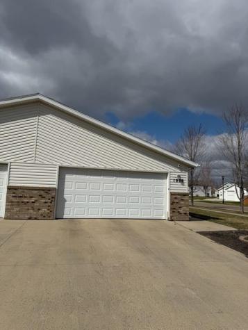 1006 Oak Place West Fargo ND 58078