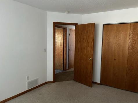 1006 Oak Place West Fargo ND 58078