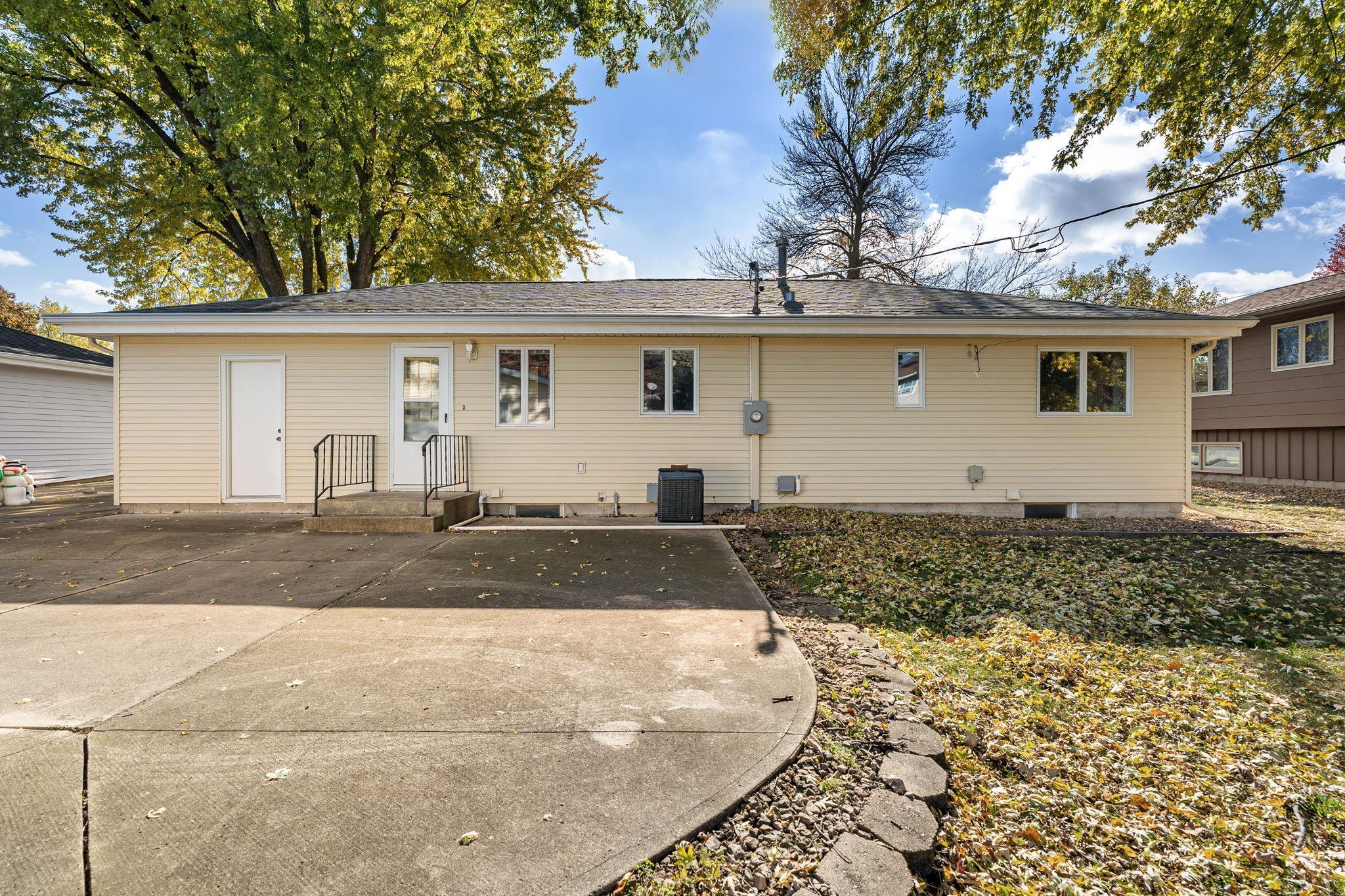 313 Glenn Road Albert Lea MN 56007