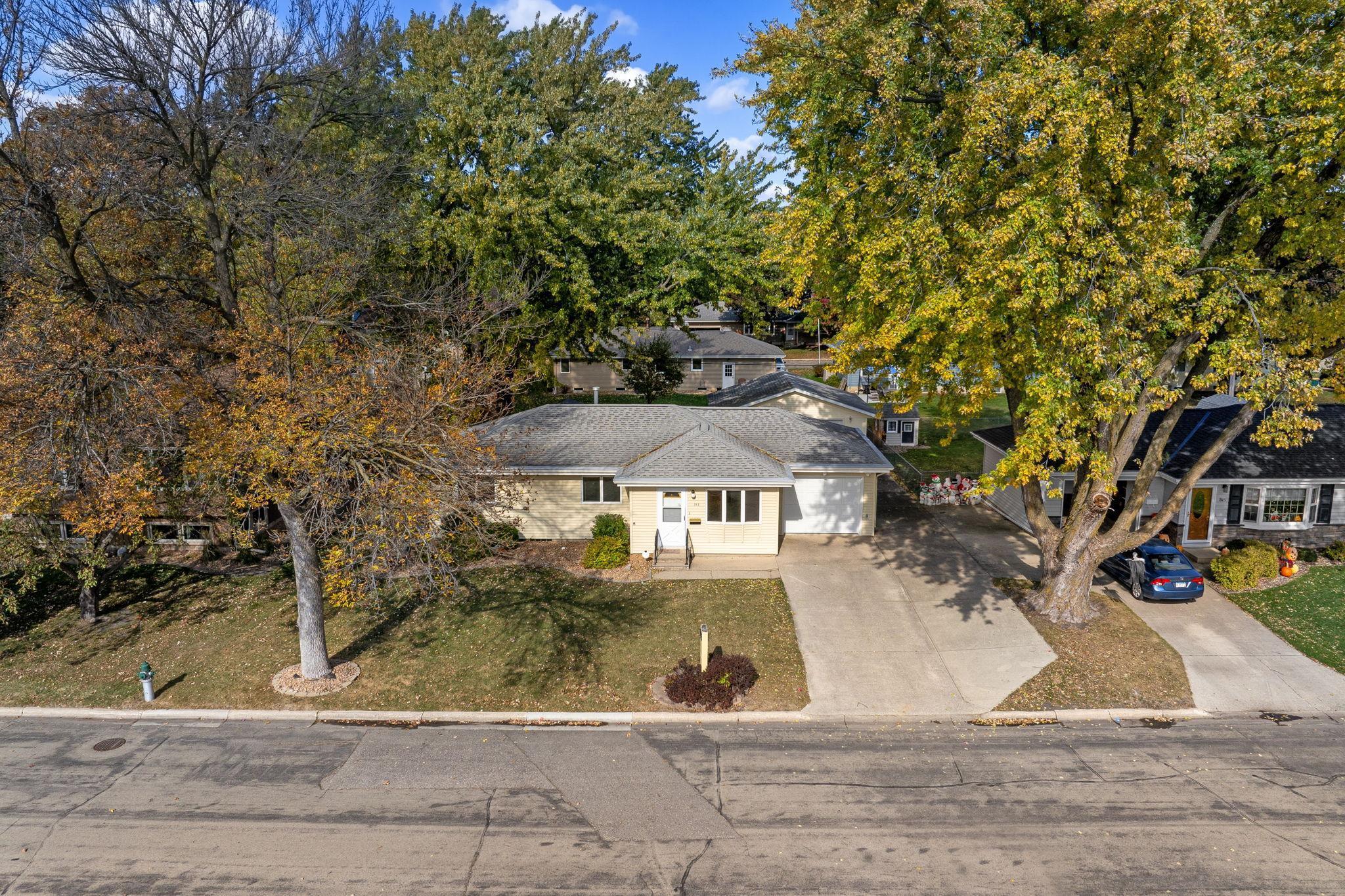 313 Glenn Road Albert Lea MN 56007