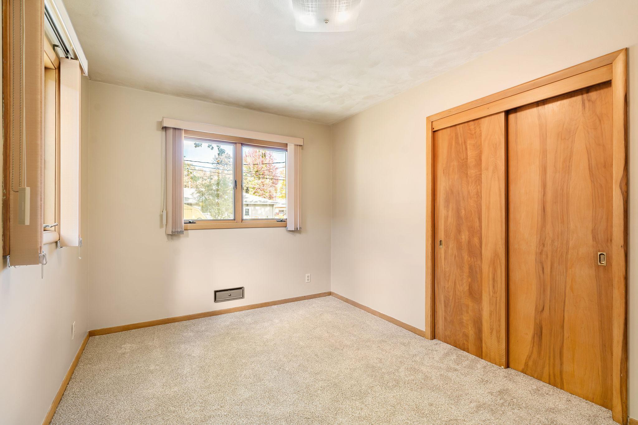 313 Glenn Road Albert Lea MN 56007