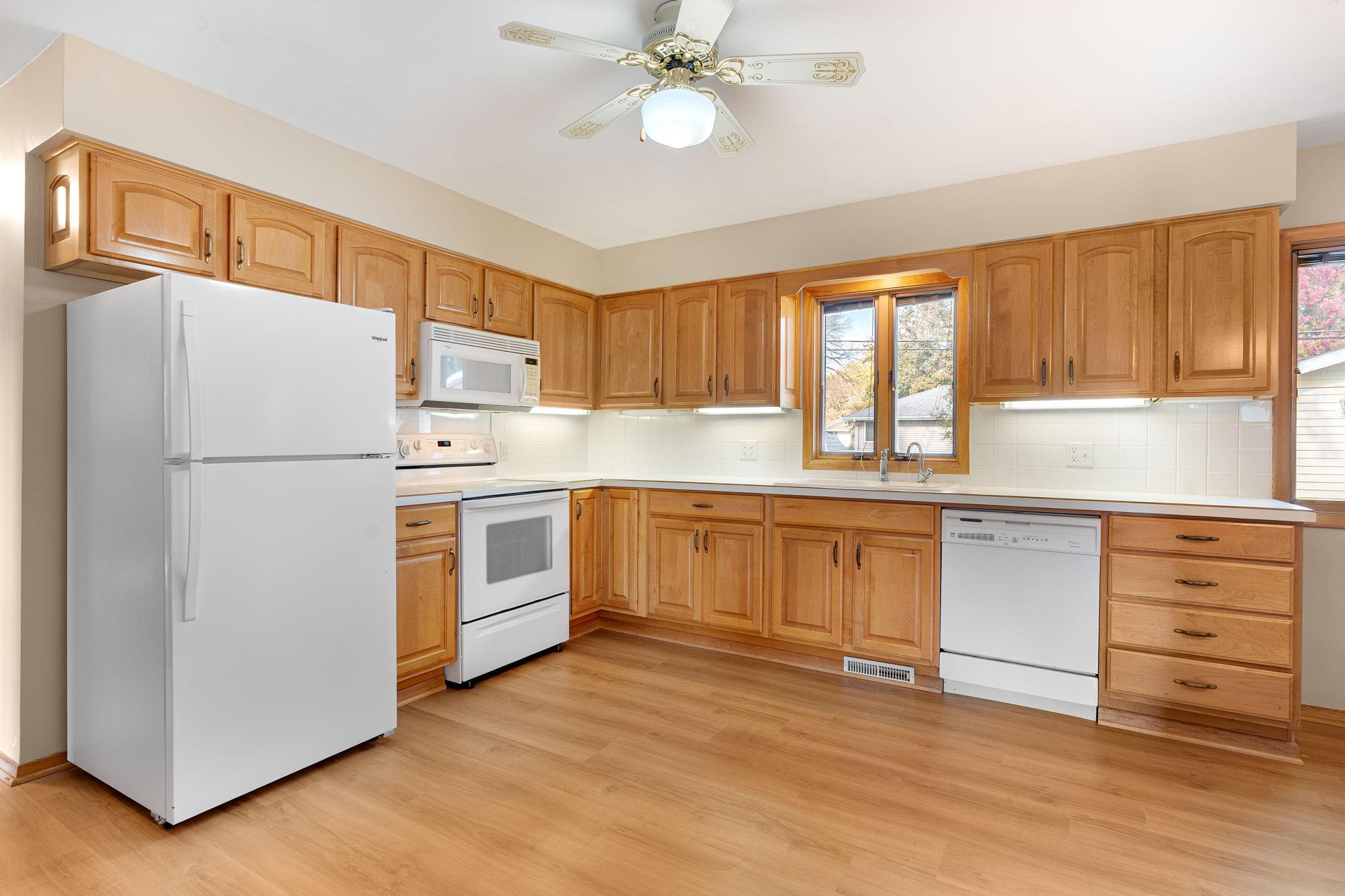 313 Glenn Road Albert Lea MN 56007